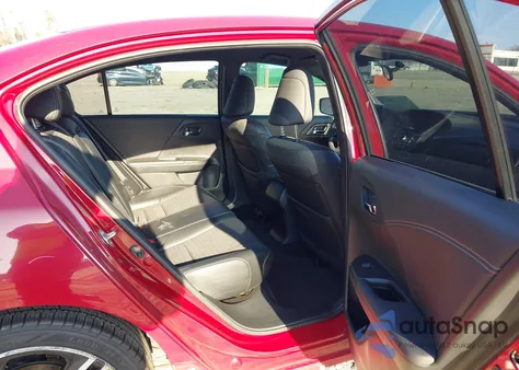 2017 Honda Accord Sport из США, поврежденный, VIN 1HGCR2F50HA047893